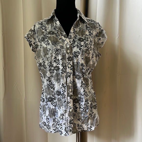 ❤️3/$15❤️ Fred David Petite blouse - Picture 1 of 9